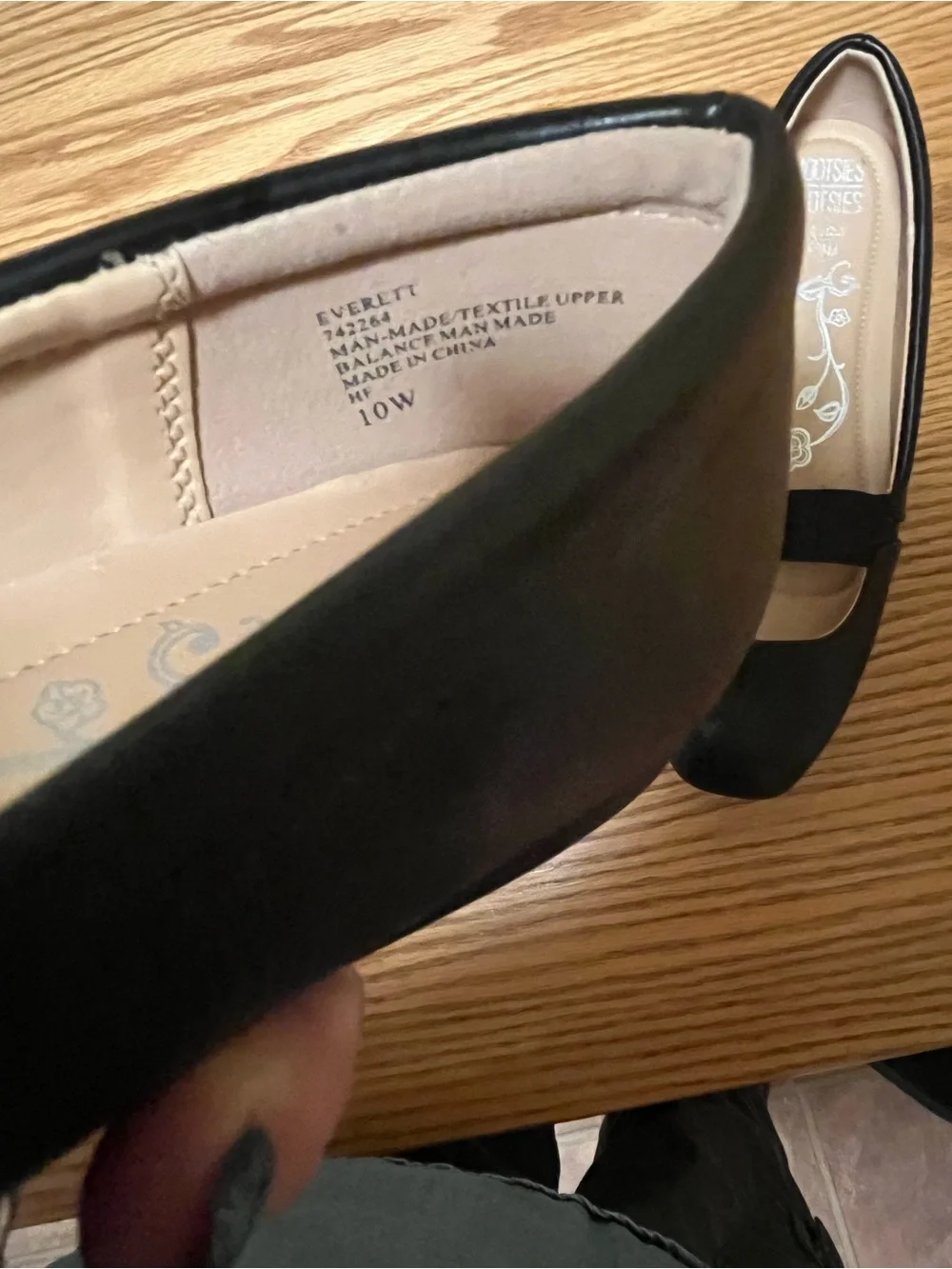 Mootsies Tootsies Women’s Size 10W Black Mary Jane Flats Comfort Shoes